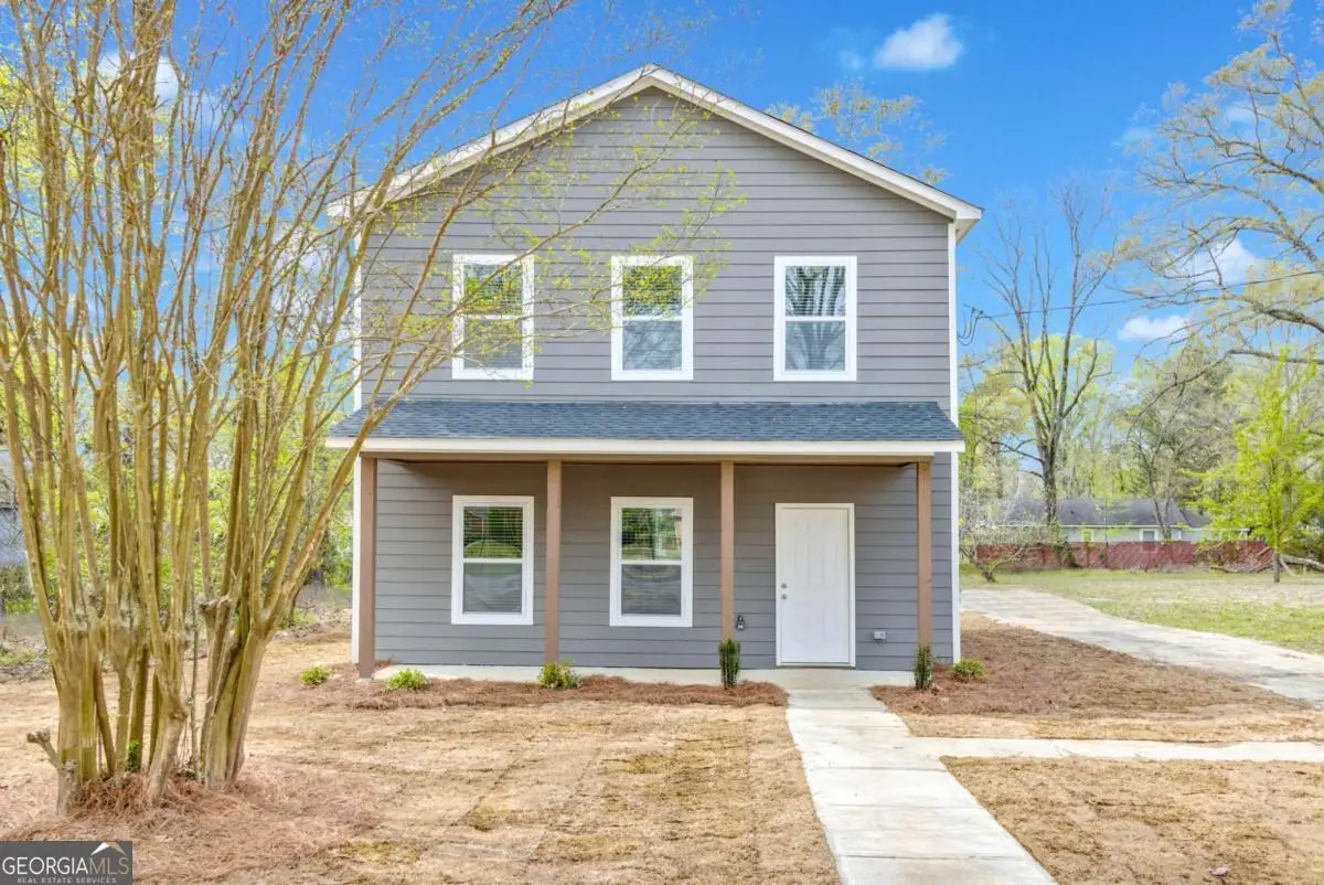 8 Leon Street Sw, Rome, GA 30165 - Image #1