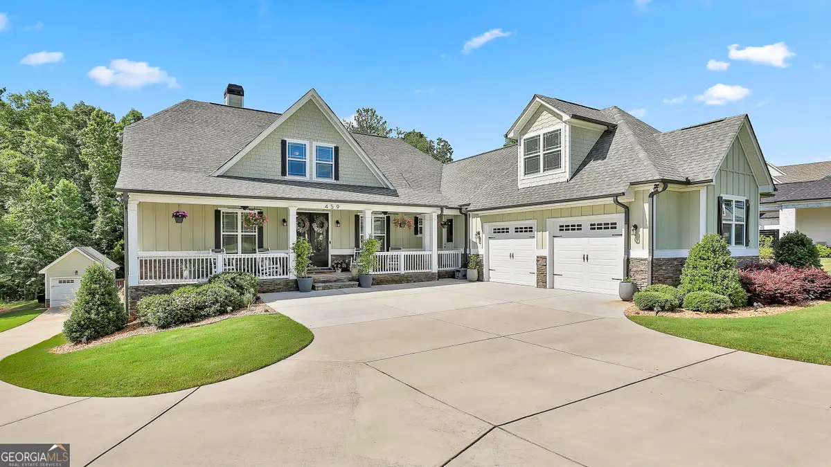 459 N Cove Drive, Newnan, GA 30263 - Image #1