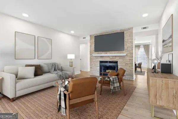 1166 Booth Road Sw #205, Marietta, GA 30008