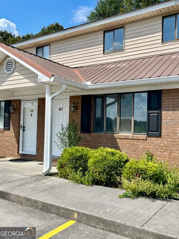 907 Sierra Place #57, Dalton, GA 30720