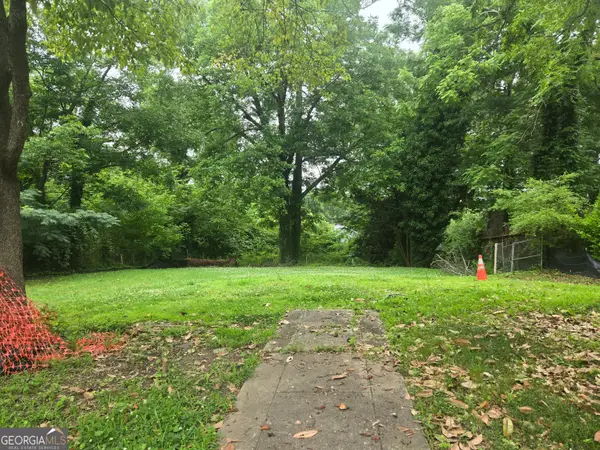 895 Center Hill Avenue Nw, Atlanta, GA 30318