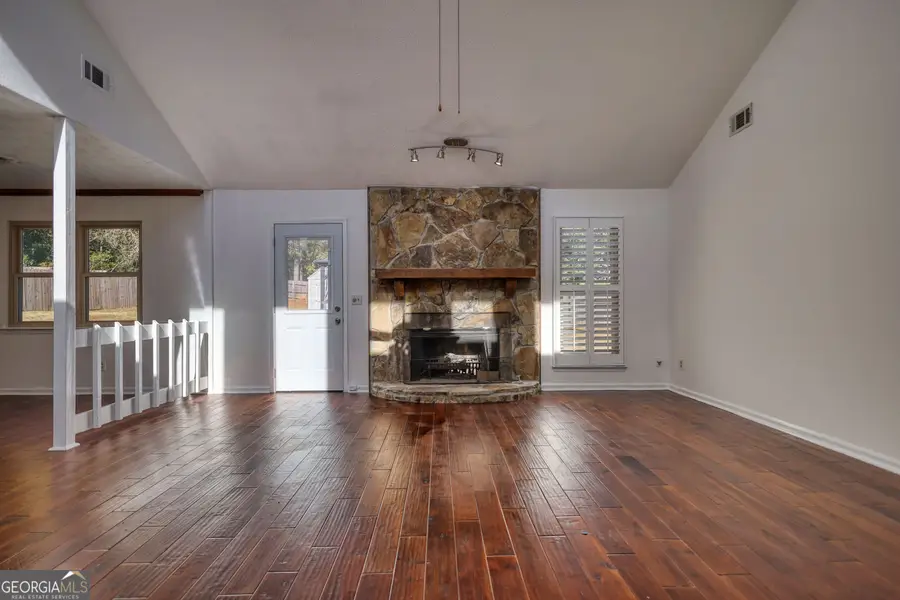 5113 Brownlee Road, Stone Mountain, GA 30087 - Image #2