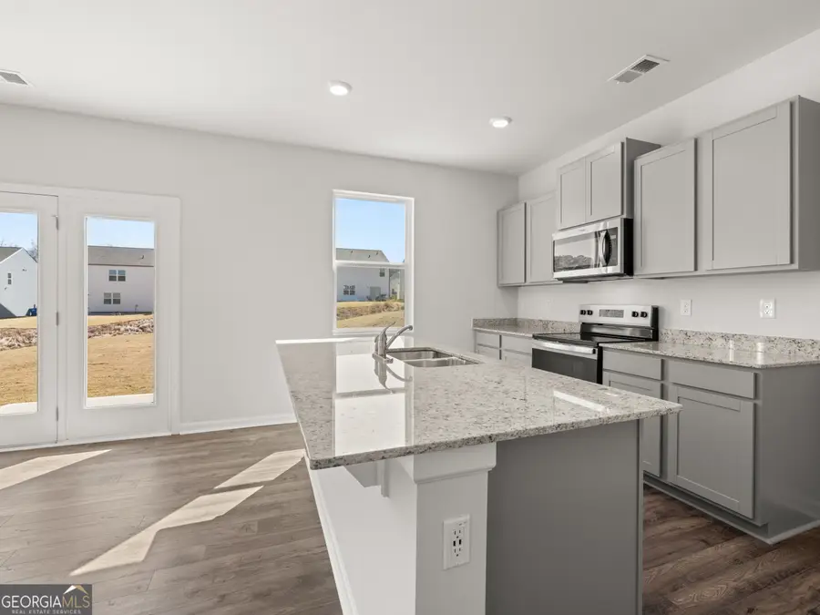 4458 Manor Hill Drive, Union City, GA 30291 - Image #2