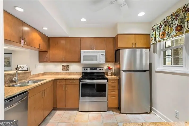 5180 Chemin De Vie, Atlanta, GA 30342 - #3