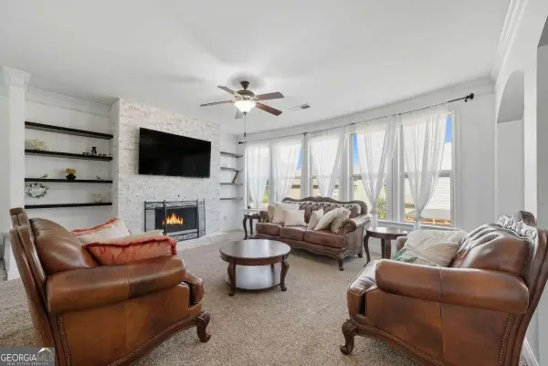 1132 Cotton Oak Drive, Lawrenceville, GA 30045