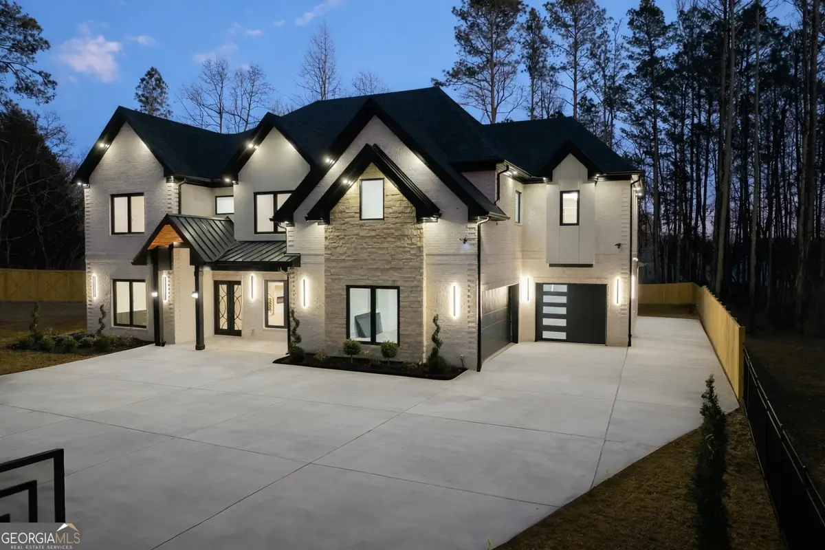 1613 Azalea Drive, Lawrenceville, GA 30043 - Image #1