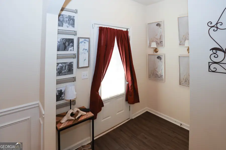 6226 Flat Trc, Union City, GA 30291 - Image #2