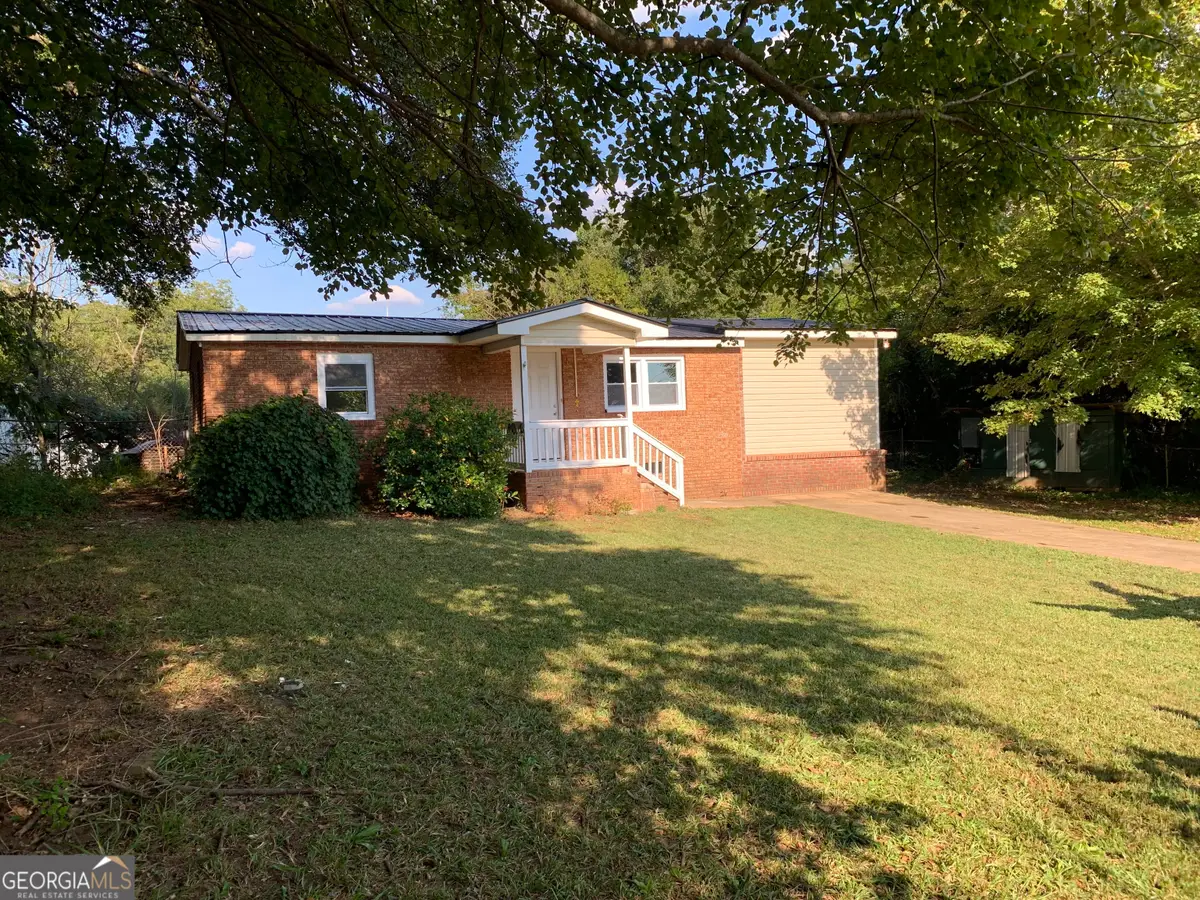 342 Phillips Circle, Royston, GA 30662 - Image #1