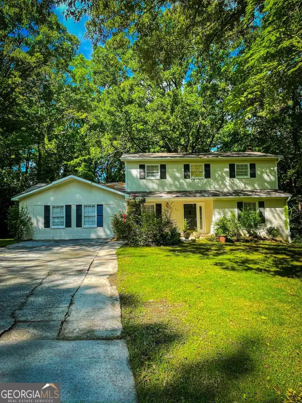 287 Willow Cove Court, Lawrenceville, GA 30044