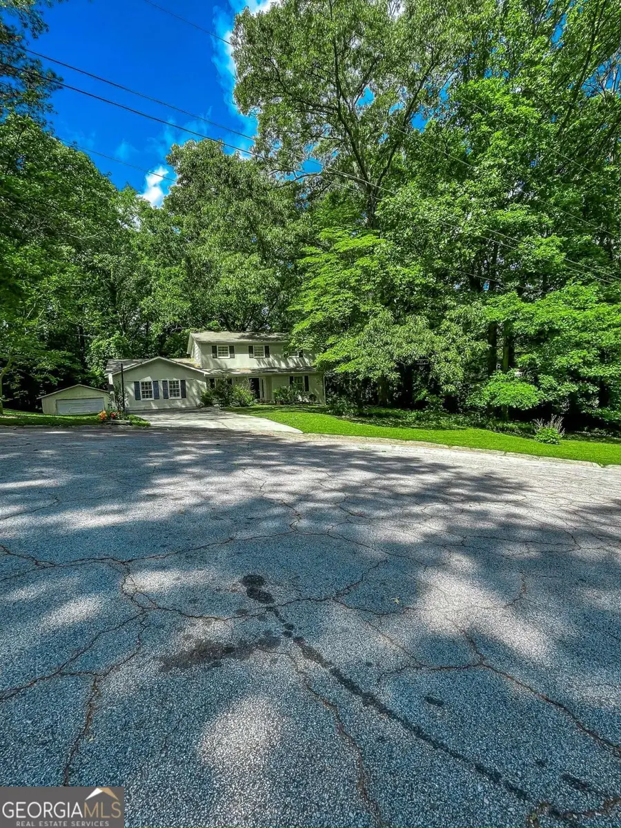 287 Willow Cove Court, Lawrenceville, GA 30044 - Image #3