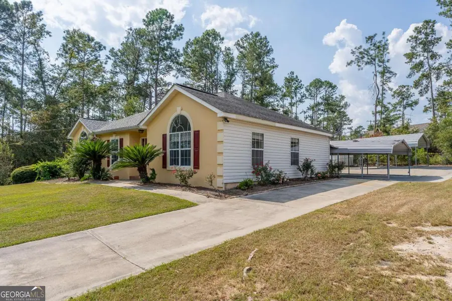 301 Ridge Lane, Douglas, GA 31533 - Image #3