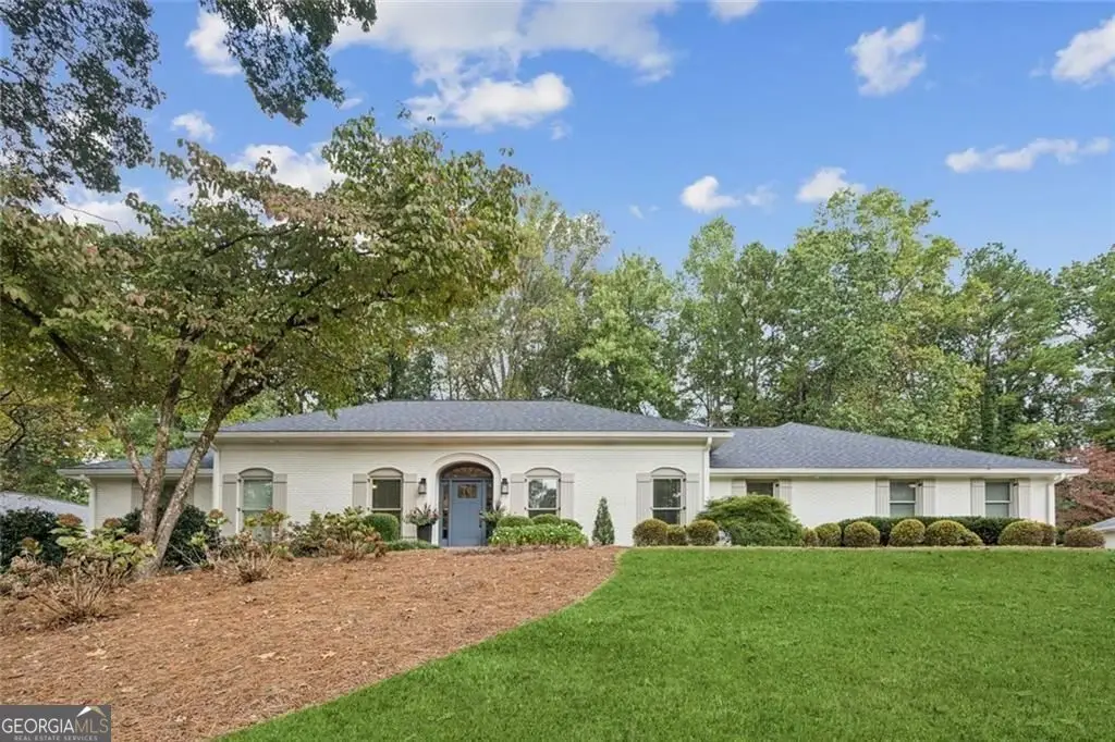 5662 Queensborough Drive, Dunwoody, GA 30338 - Image #1