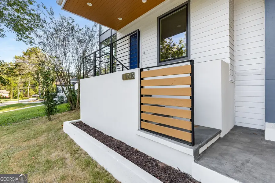 1045 Shepherds Lane Ne, Atlanta, GA 30324 - Image #2