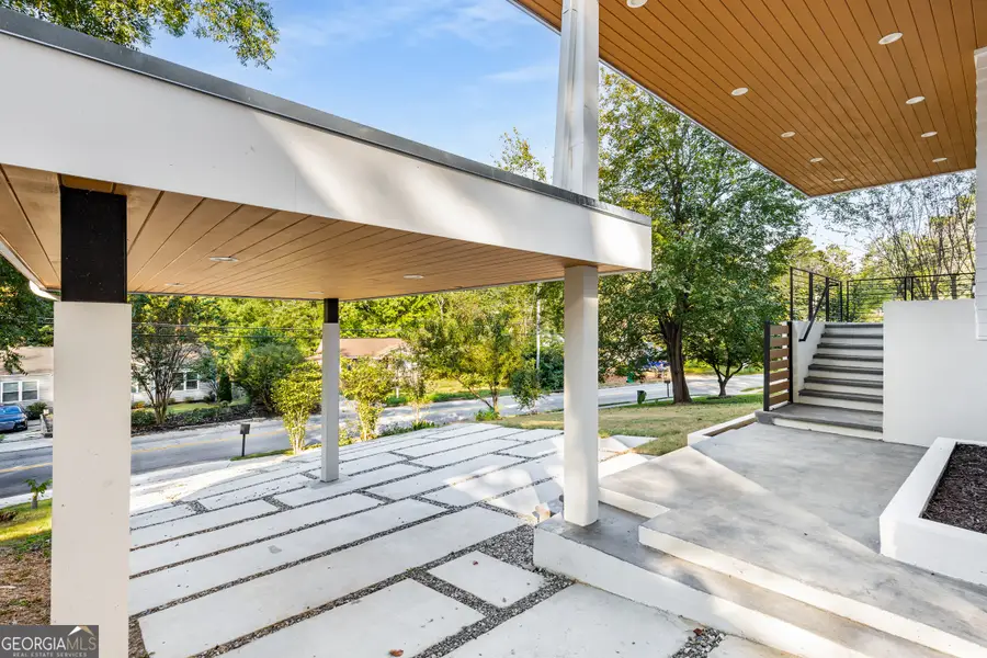 1045 Shepherds Lane Ne, Atlanta, GA 30324 - Image #3