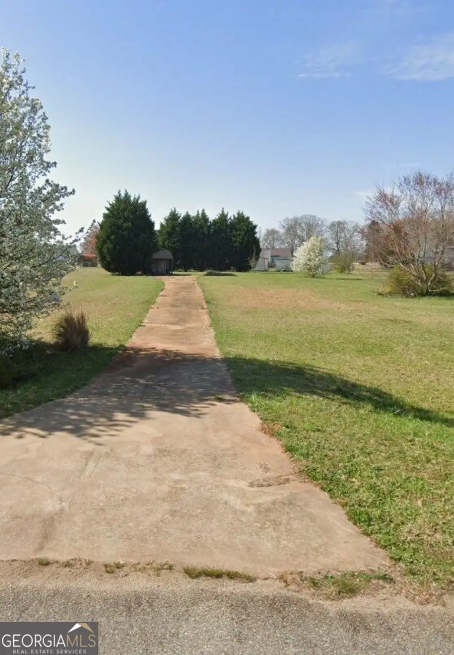 121 S Wilder Way, Williamson, GA 30292 - Image #2