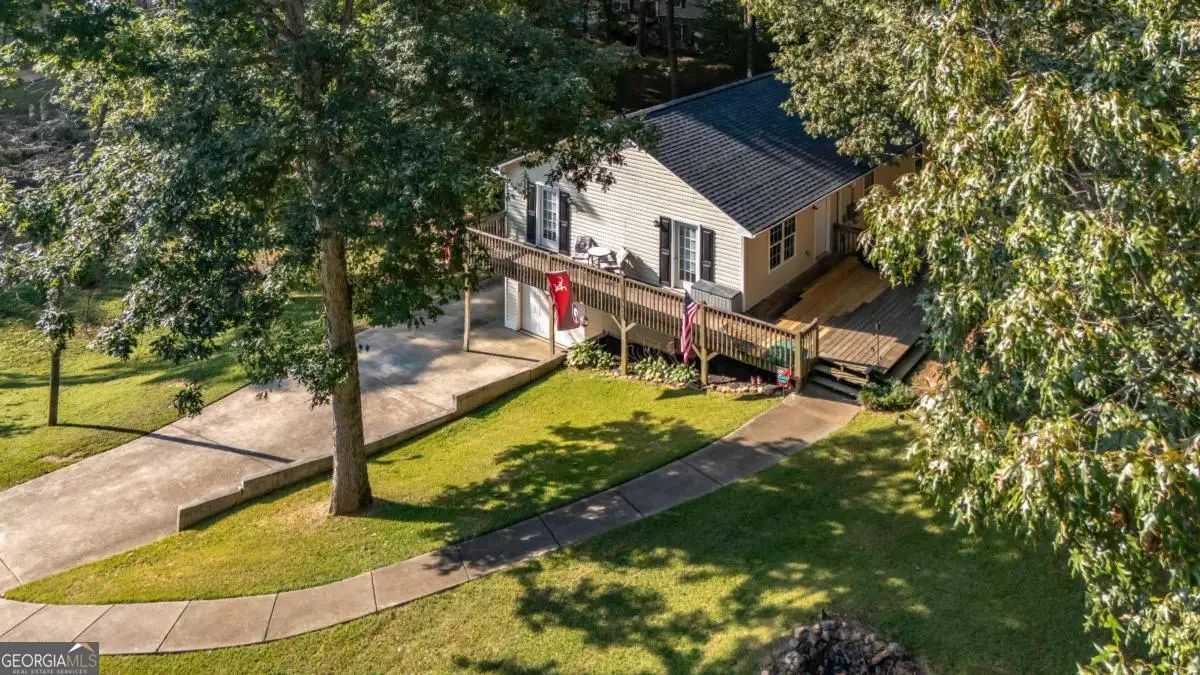 255 Sally Duke Drive, Whitesburg, GA 30185 - Image #1