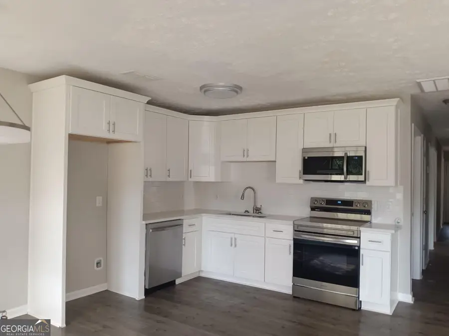 202 Parker Lane, Lagrange, GA 30240 - Image #2