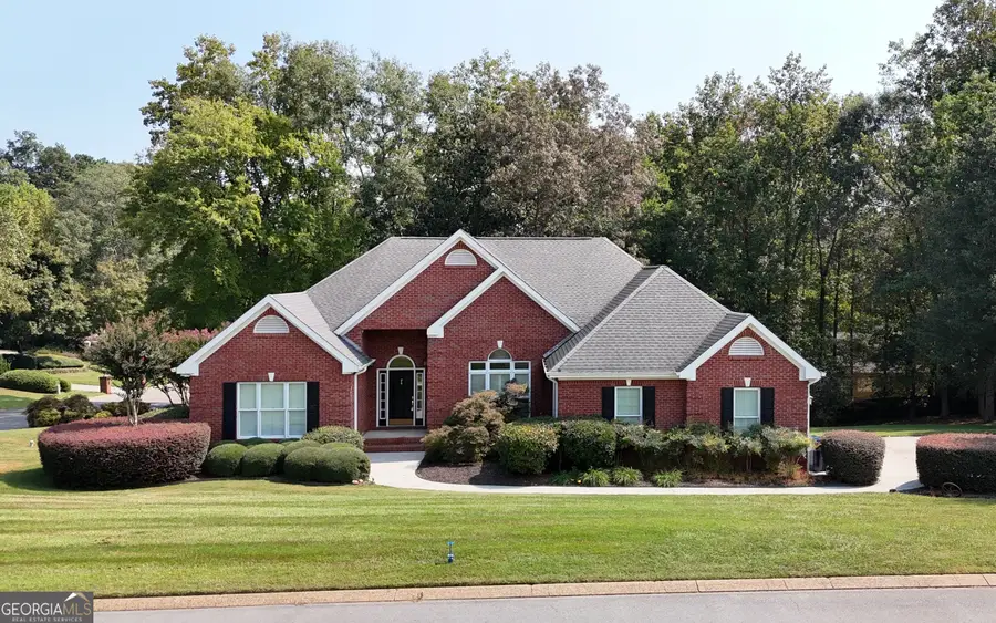 201 E Tennant Circle, Chickamauga, GA 30707 - Image #2