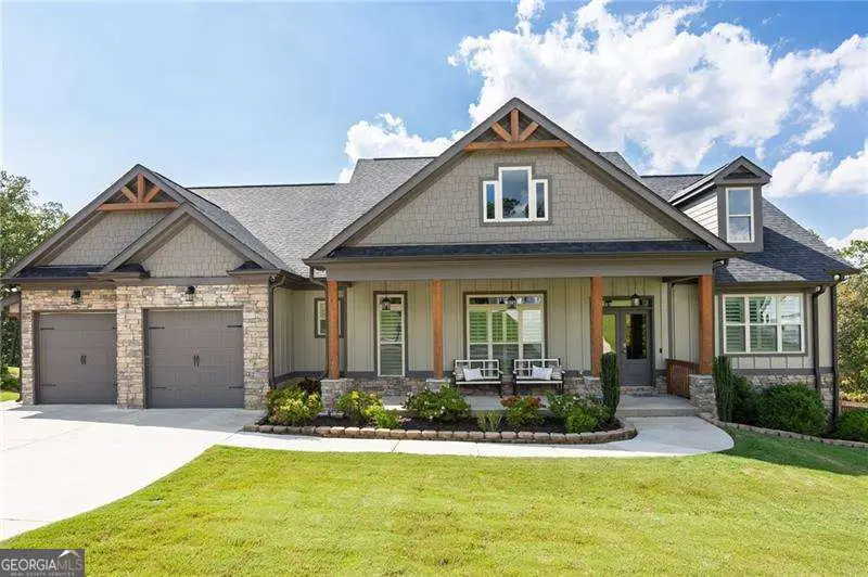 61 Roberson Drive, Cartersville, GA 30121 - Image #1