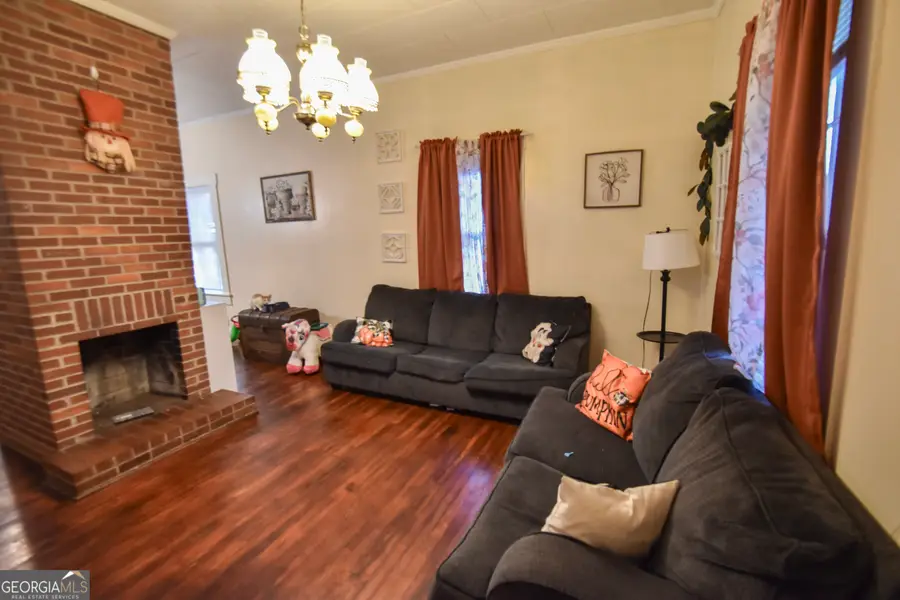 908 E Mccarty Street, Sandersville, GA 31082 - Image #2