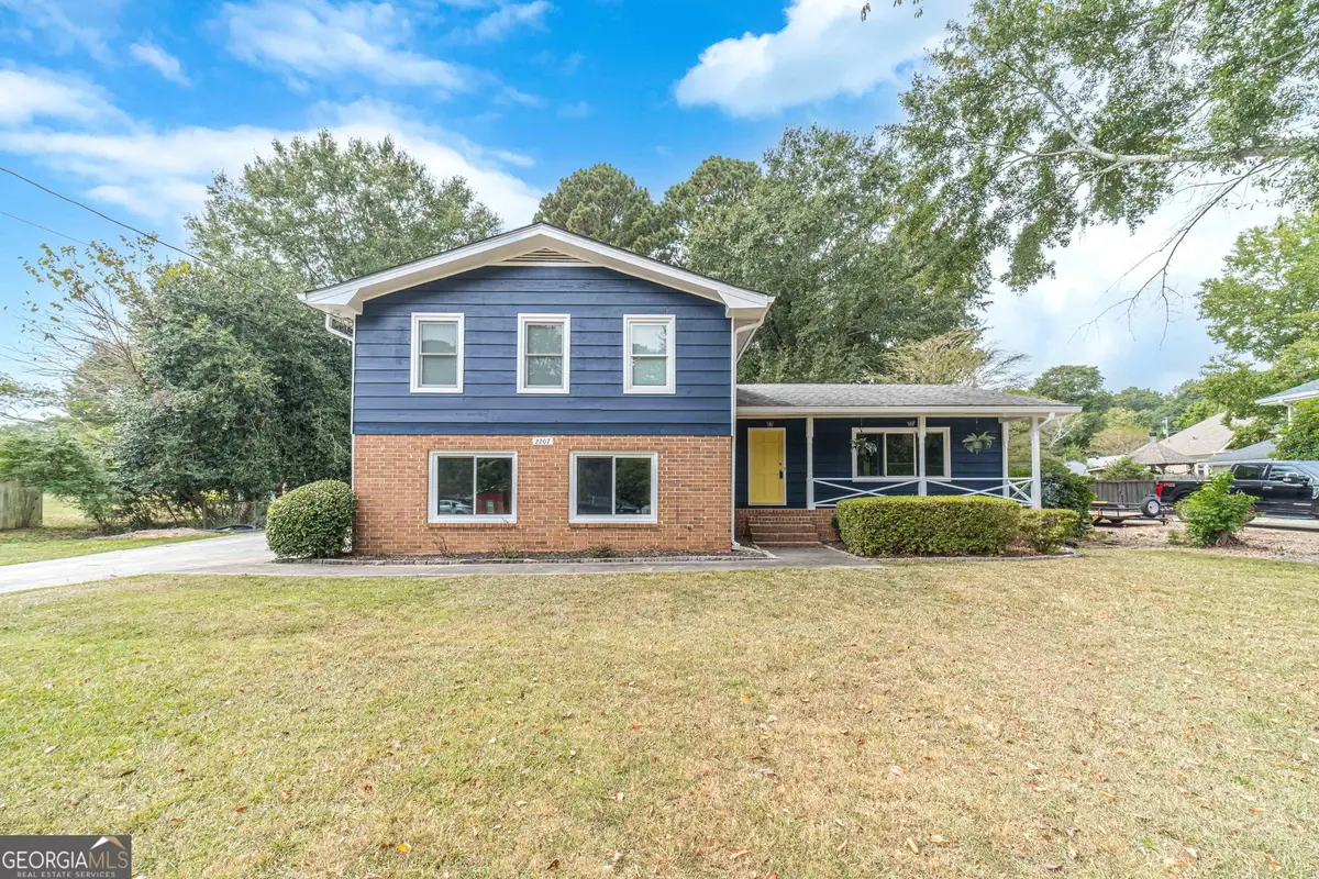 2207 Windsor Drive, Snellville, GA 30078 - Image #1