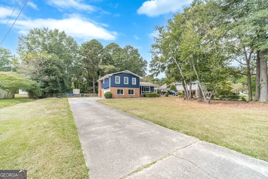 2207 Windsor Drive, Snellville, GA 30078 - Image #2