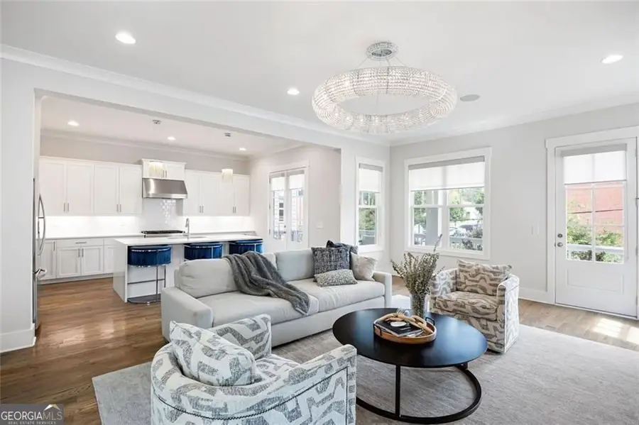 1472 Fairmont Avenue Nw, Atlanta, GA 30318 - Image #3