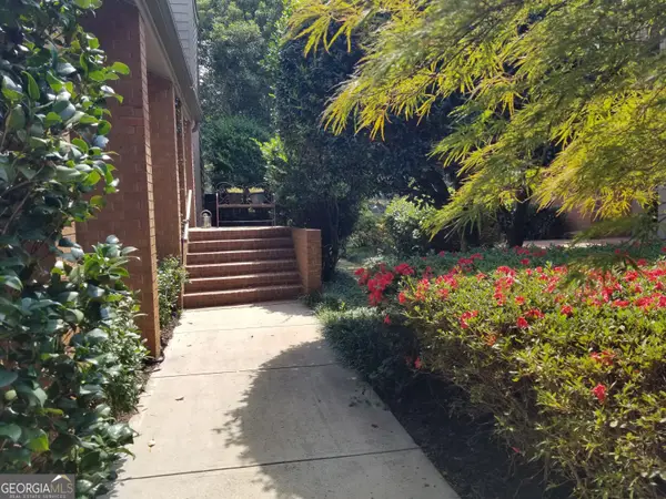 4094 Columns Drive Se, Marietta, GA 30067