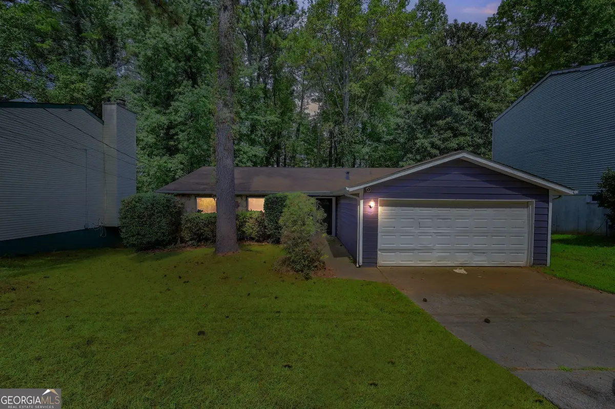 4250 Village Square Lane, Stone Mountain, GA 30083 - Image #1