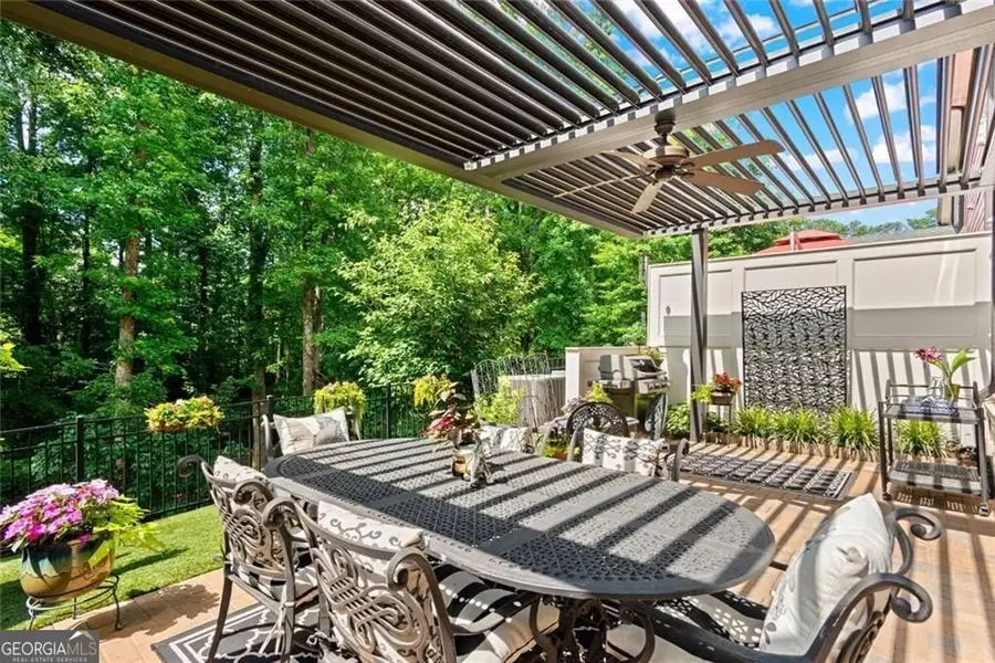 4486 Huffman Drive Ne, Roswell, GA 30075 - Image #2