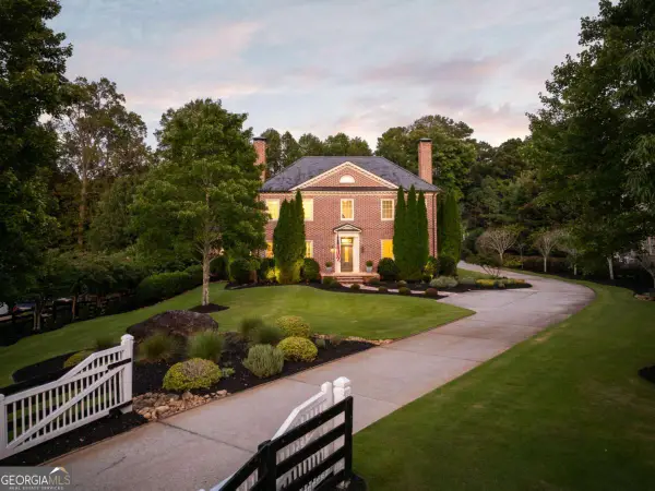 15235 Fairfax Lane, Milton, GA 30004