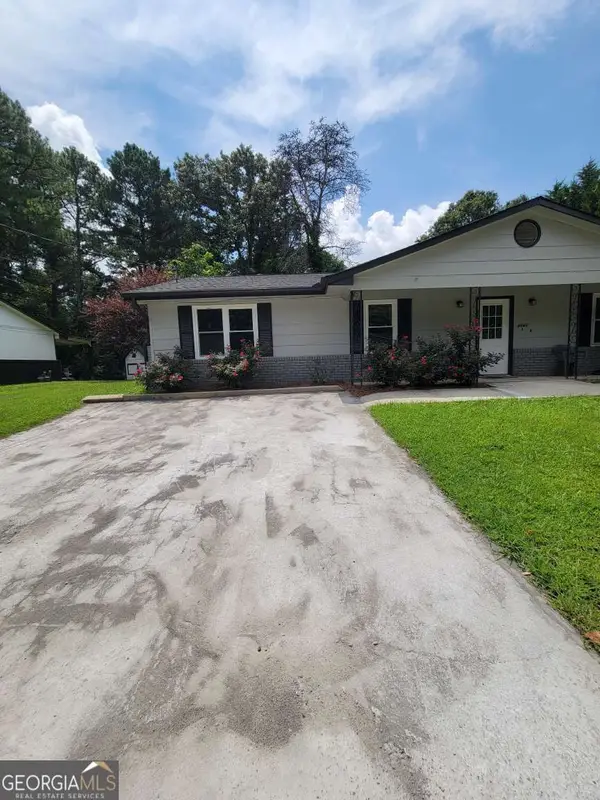 4648 Pine Tree Circle #B, Buford, GA 30518