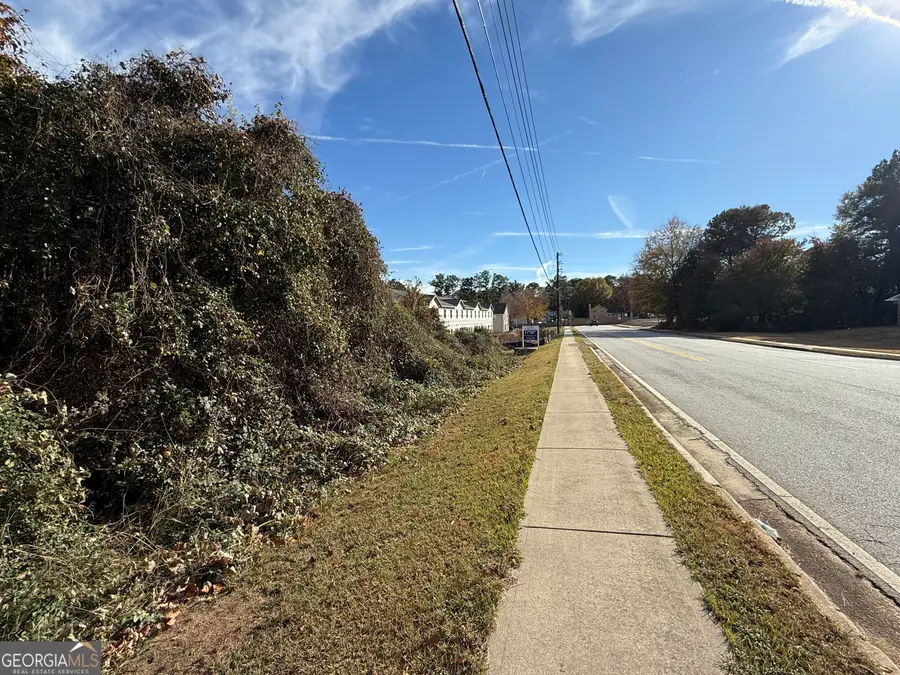 8626 Webb Road, Riverdale, GA 30274 - Image #2