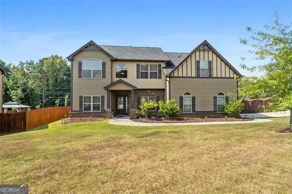 2748 Village Park Drive E, Ellenwood, GA 30294