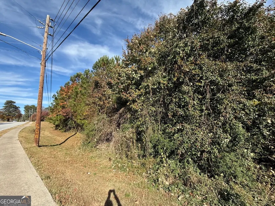 8640 Webb Road, Riverdale, GA 30274 - Image #3