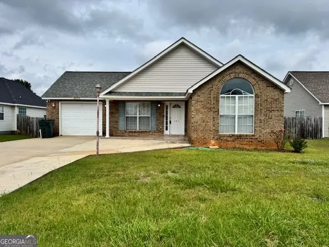 204 Falkirk Drive, Warner Robins, GA 31088 - #1