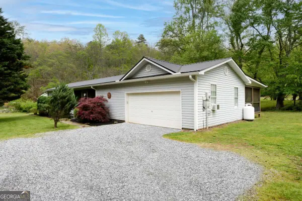 6491 Crooked Creek Road, Young Harris, GA 30582