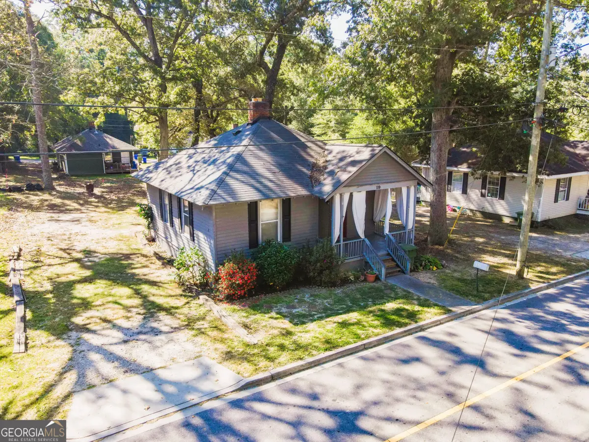 119 W 5th Street, Monroe, GA 30655 - #1