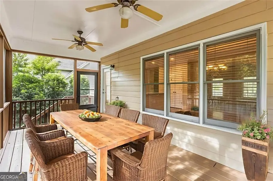 2099 Adams Drive Nw, Atlanta, GA 30318 - Image #2