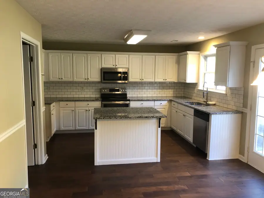 180 Brechin Drive, Senoia, GA 30276 - Image #2