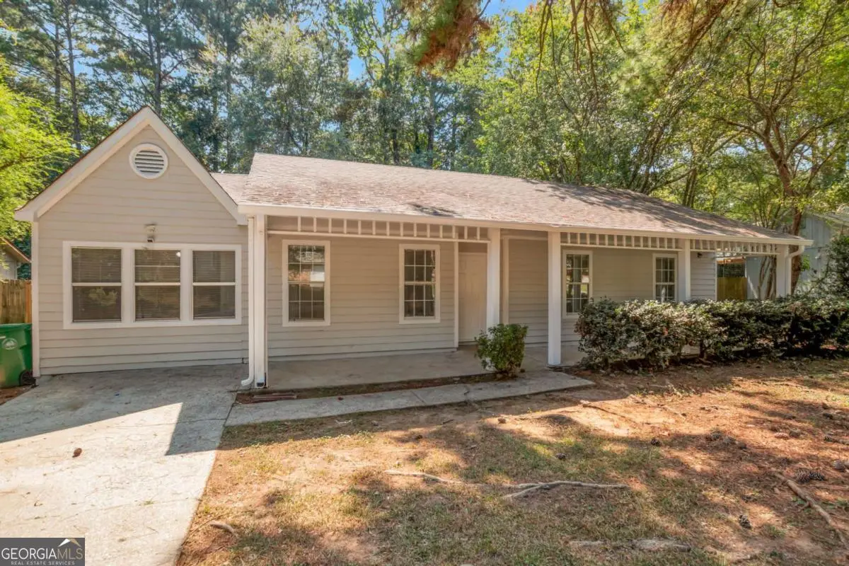 4767 White Oak Path, Stone Mountain, GA 30088 - Image #1