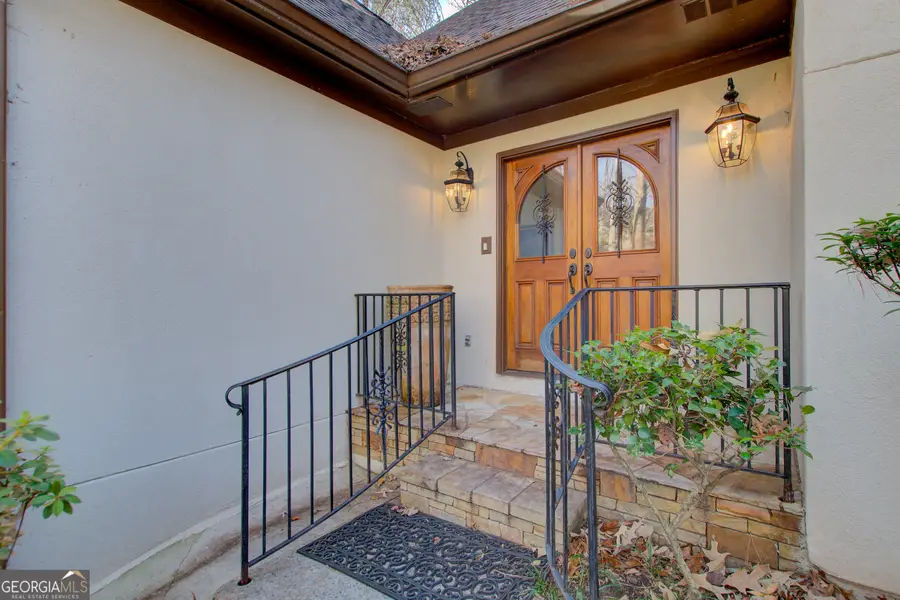 620 Allen Court Nw, Atlanta, GA 30327 - Image #2