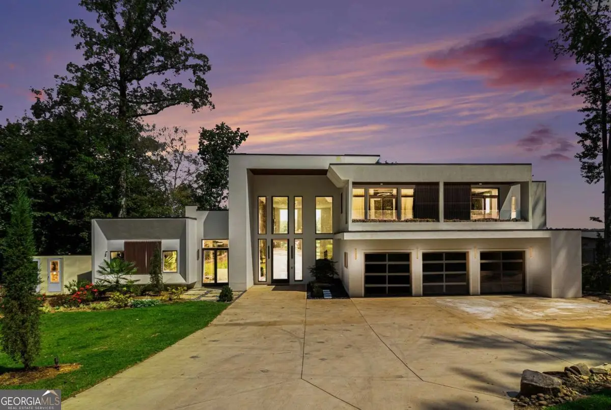 2730 Emerald Drive, Jonesboro, GA 30236 - Image #1