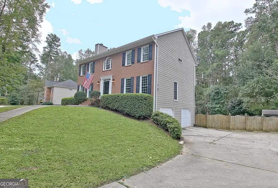327 Walnut Grove Road, Peachtree City, GA 30269 - Image #2
