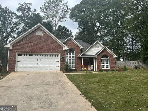 915 Charleston Court, Gainesville, GA 30501