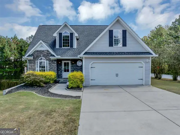 10 A C Drive, Dallas, GA 30132