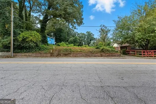 888 Hollywood Road Nw, Atlanta, GA 30318