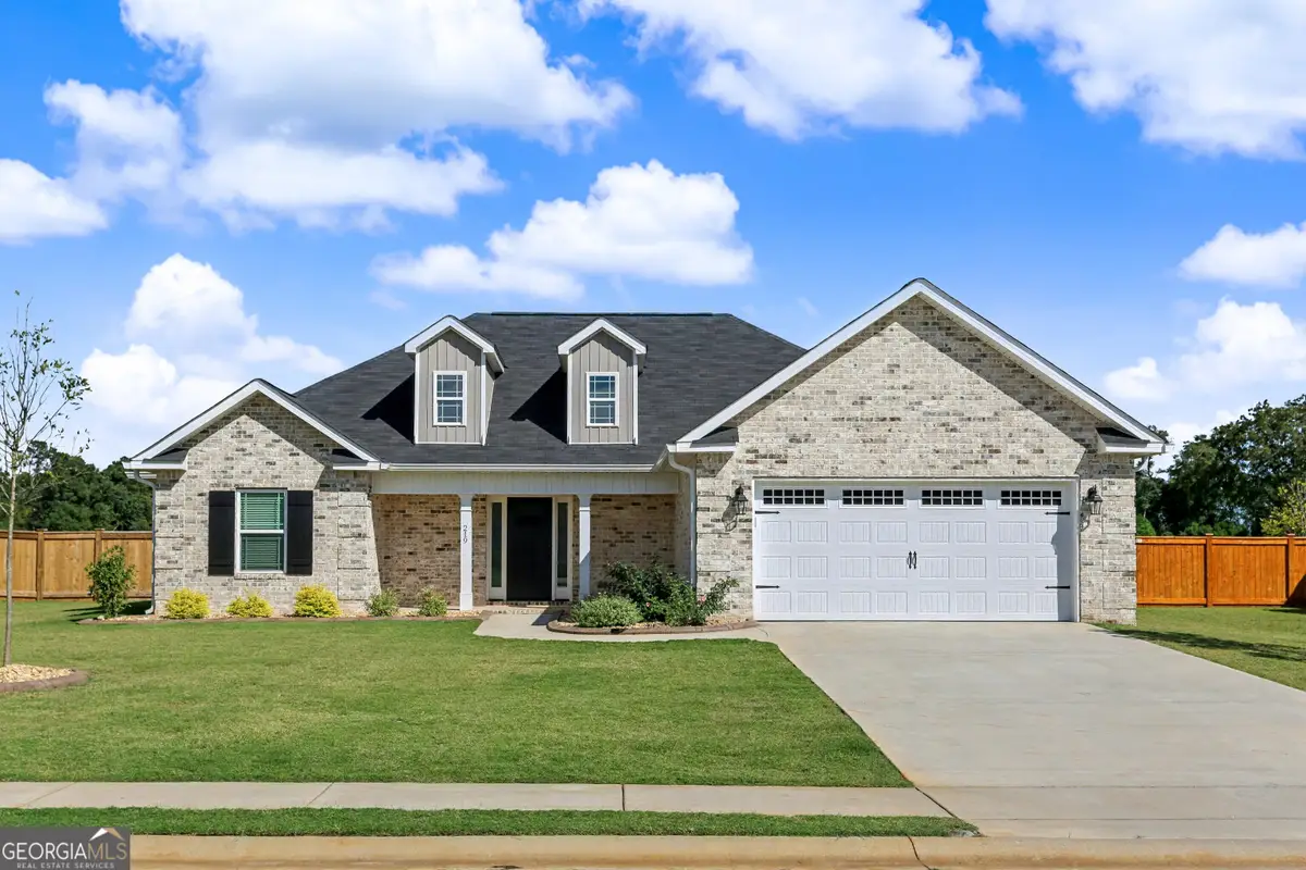 219 Overton Drive, Perry, GA 31069 - Image #1