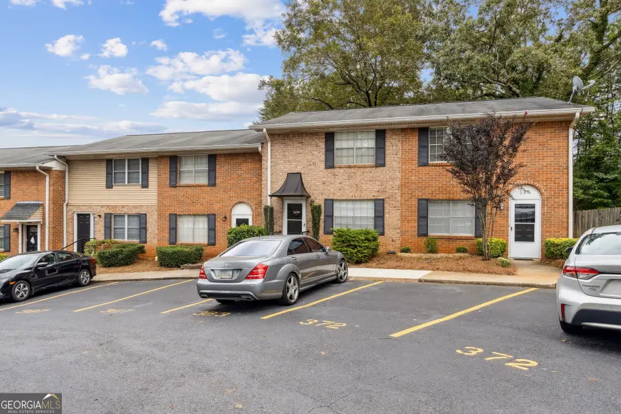 383 Northdale Court, Lawrenceville, GA 30046 - Image #2