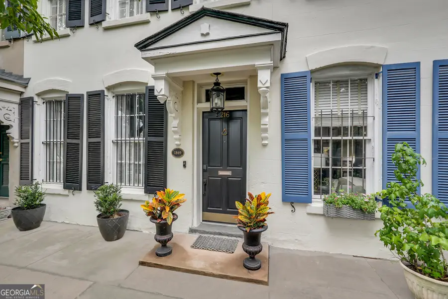 216 W Gaston Street, Savannah, GA 31401 - Image #2